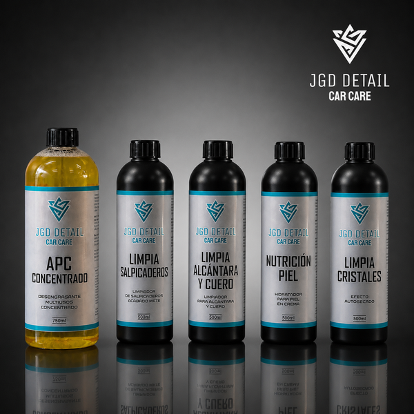 Pack Interior Cuero — APC + Limpia Salpicaderos + Limpia Alcántara y Cuero + Nutrición Piel + Limpia Cristales